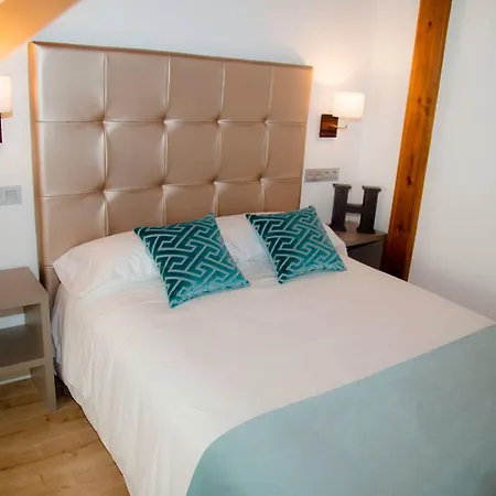 Hab Urban Casa de hóspedes 3*