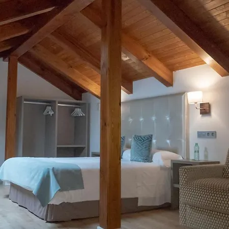 ハブ アーバン ゲストハウス セゴビア