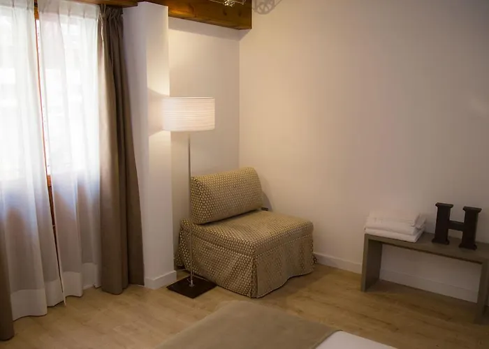 Hab Urban Guest house