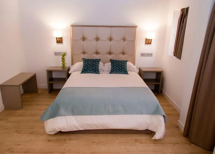 Guest house Hab Urban 3*